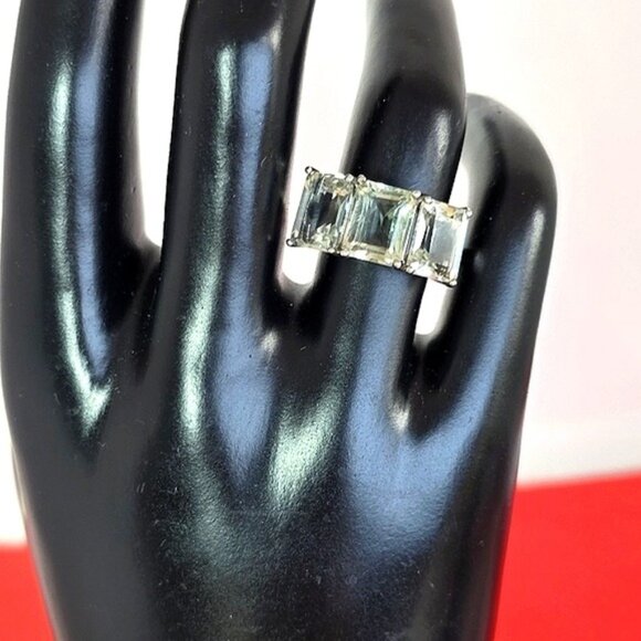 925 Sterling Silver Ring Sz 6.5 with Natural 3 Green Amethyst Stones 7x9mm - Picture 6 of 9